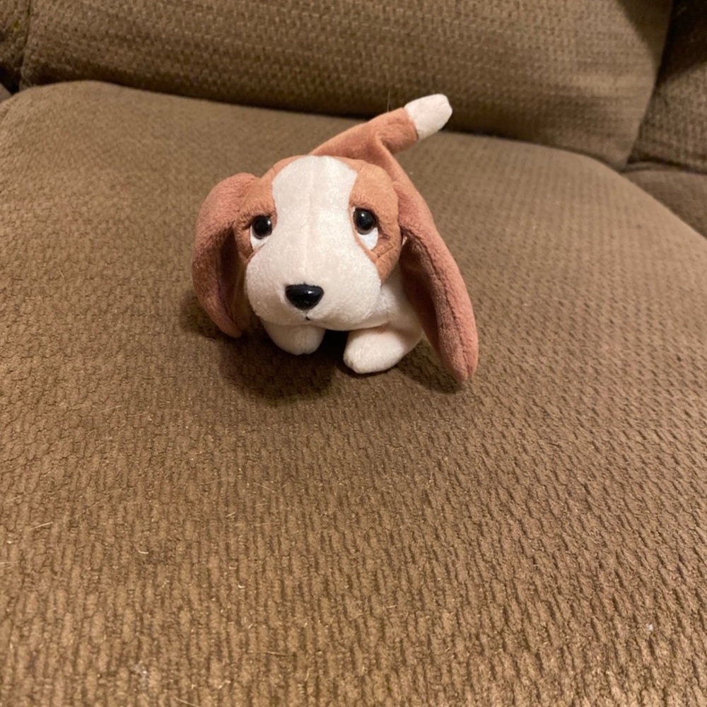 Adorable Plush Beagle Dog Toy